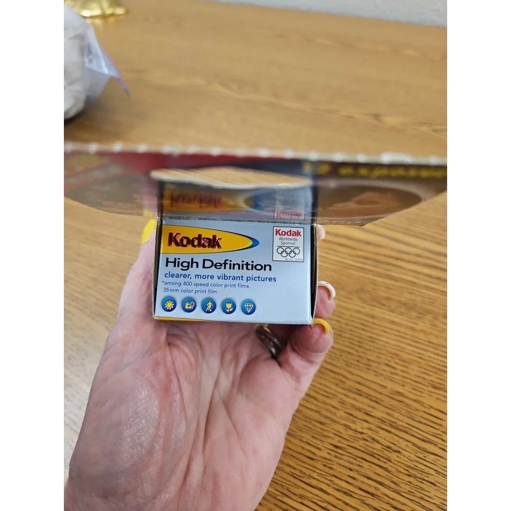 KODAK High Definition HD 1 roll 12 EXP 400 Film New Unopened Box EXPIRED 2006